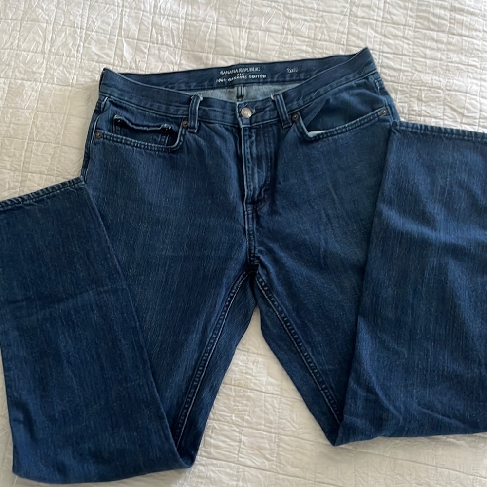Banana republic • means denim jeans • size 32 x 32 • straight slim fit